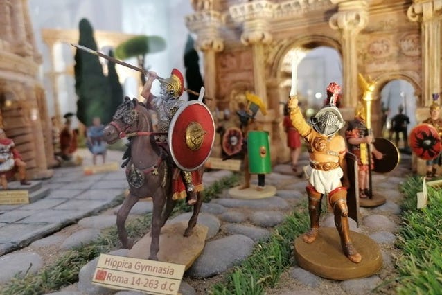 Lead soldiers recreating the Roman Empire