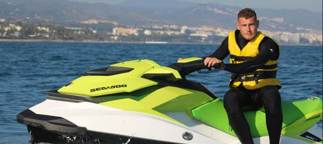 Alquiler de moto de agua en Puerto Banús