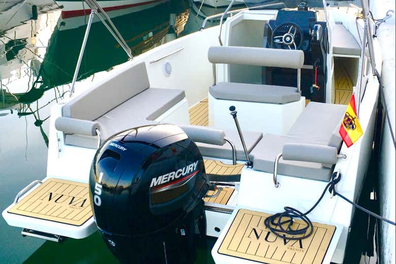 Lancha privada em que viajaremos