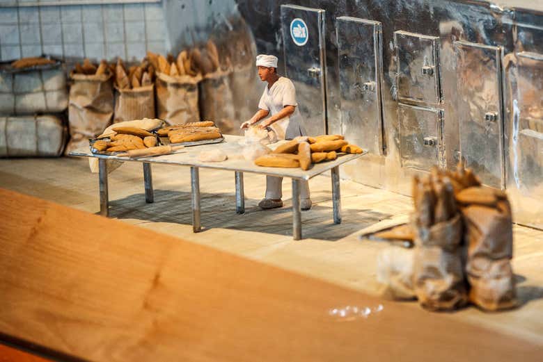 Esculturas en el Museo del Pan de Mayorga