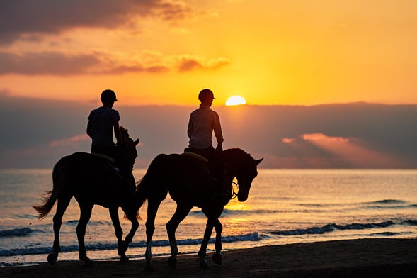 Balade à cheval au coucher de soleil à Doñana