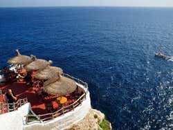 Cova d'en Xoroi, terraço
