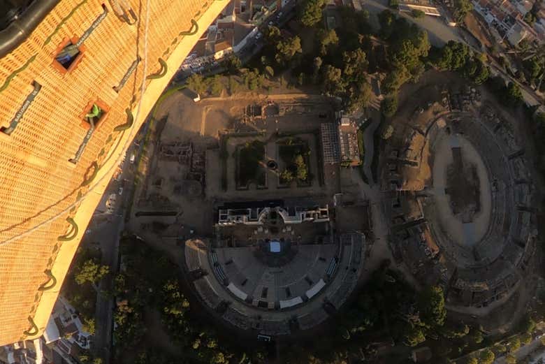 El Teatro Romano de Mérida desde el globo