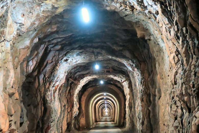 Túnel de la mina 