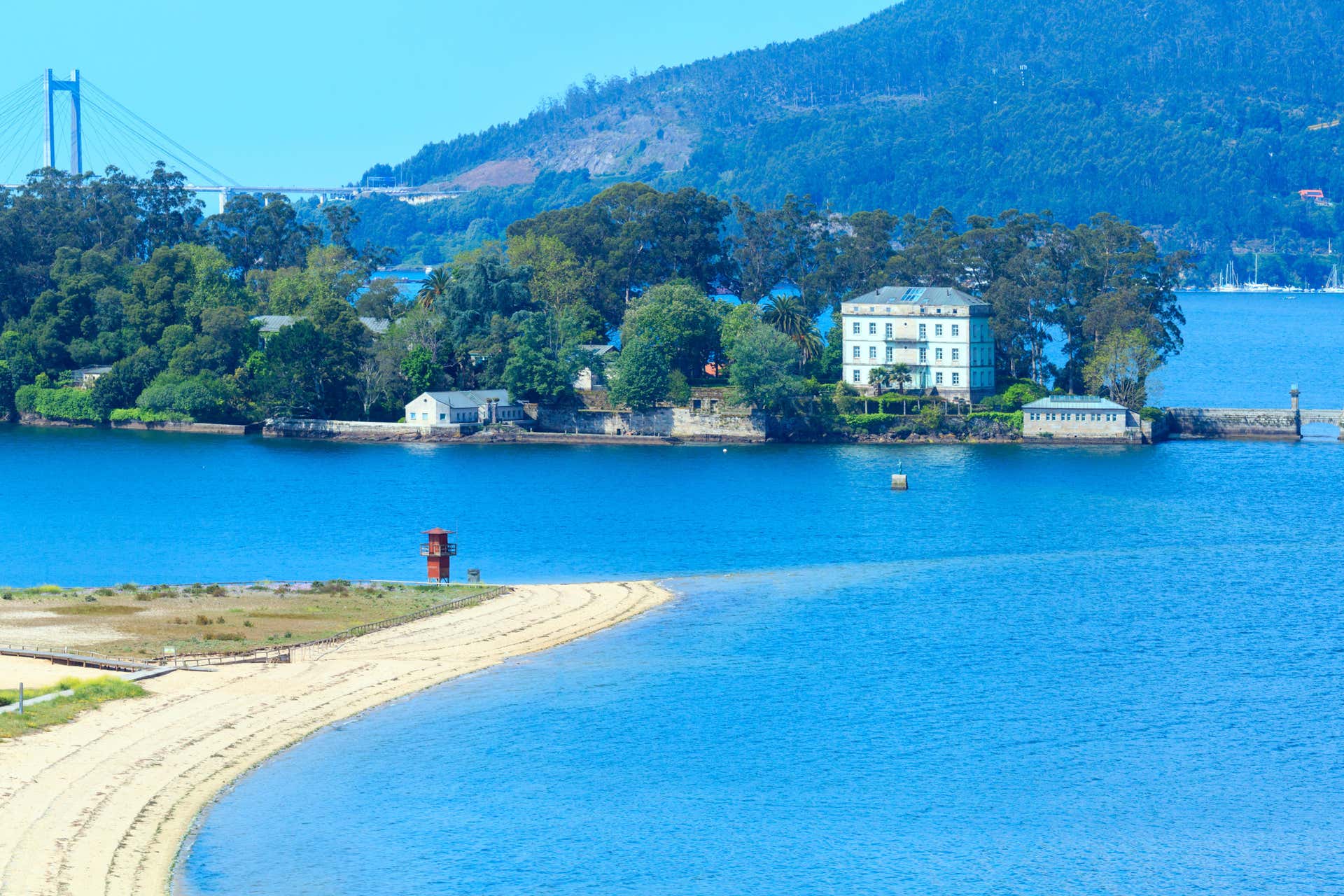 Excursión a la isla de San Simón desde Moaña