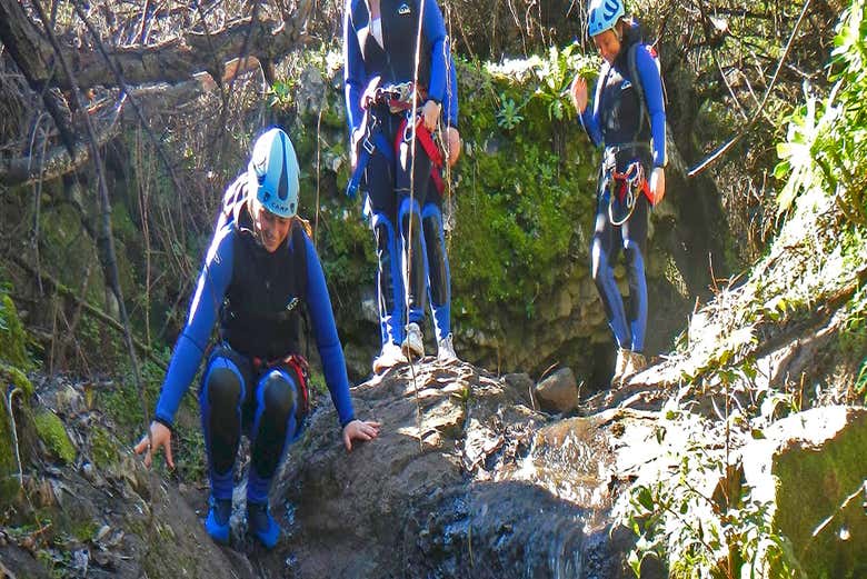 Scrambling down the gully