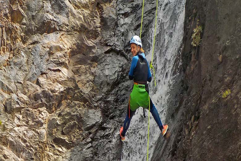Enjoying the canyoning activity in Gran Canaria