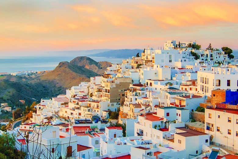 Vista aerea di Mojácar al tramonto