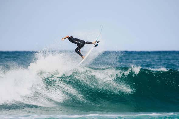 Curso de surf en Mundaka