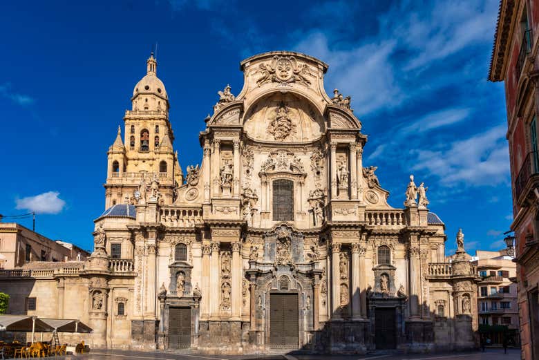 Panorámica de la catedral de Santa María
