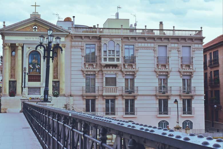 Attraversando il ponte