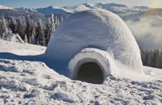 Passeggiata con racchette da neve + Costruzione di un iglù