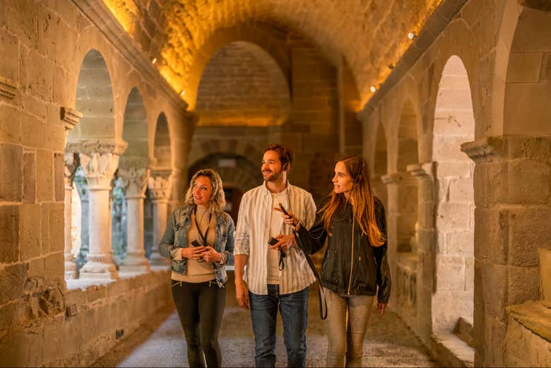 Visite du cloître du monastère
