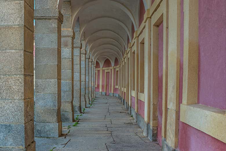 Walk through the exterior corridors