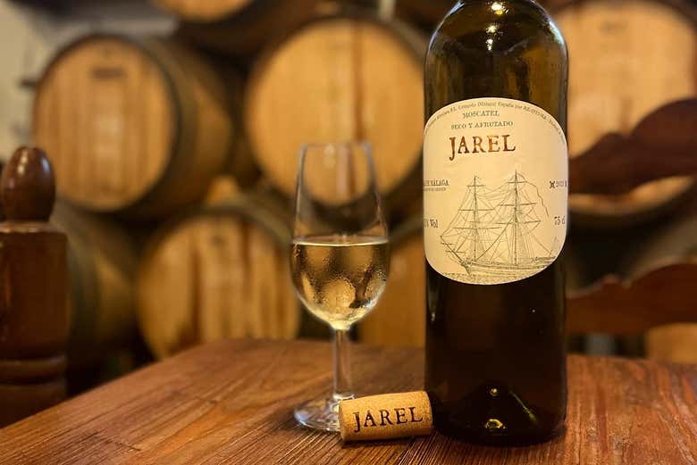 Todo listo para saborear el vino de Cómpeta
