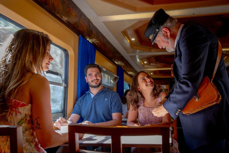 Viajaréis en un tren clásico