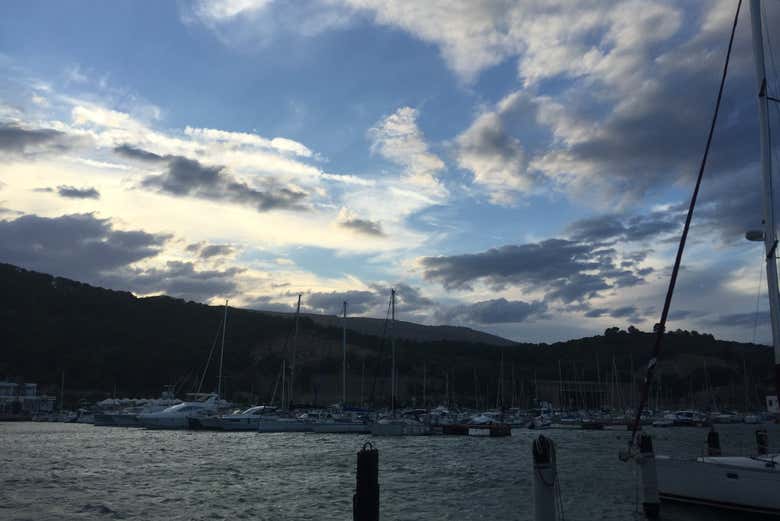 Vistas del puerto de Oropesa