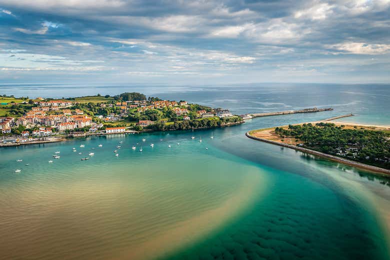 San Vicente de la Barquera, en la costa de Cantabria