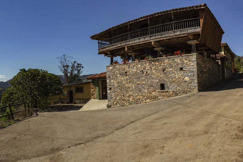 Exterior de la quesería El Viso