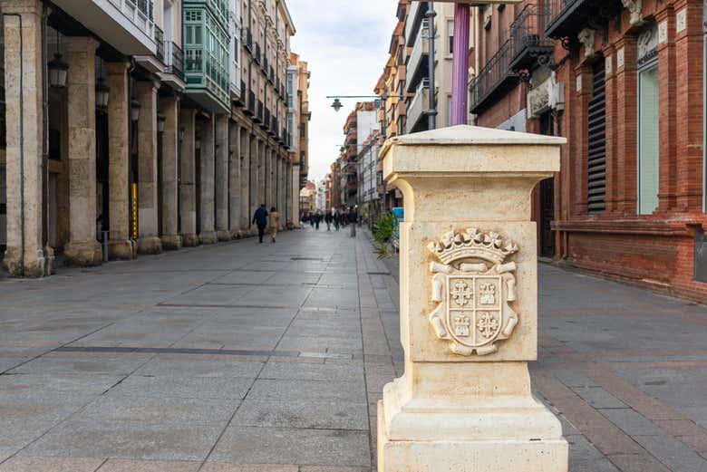 Escudo de Armas en la calle Mayor
