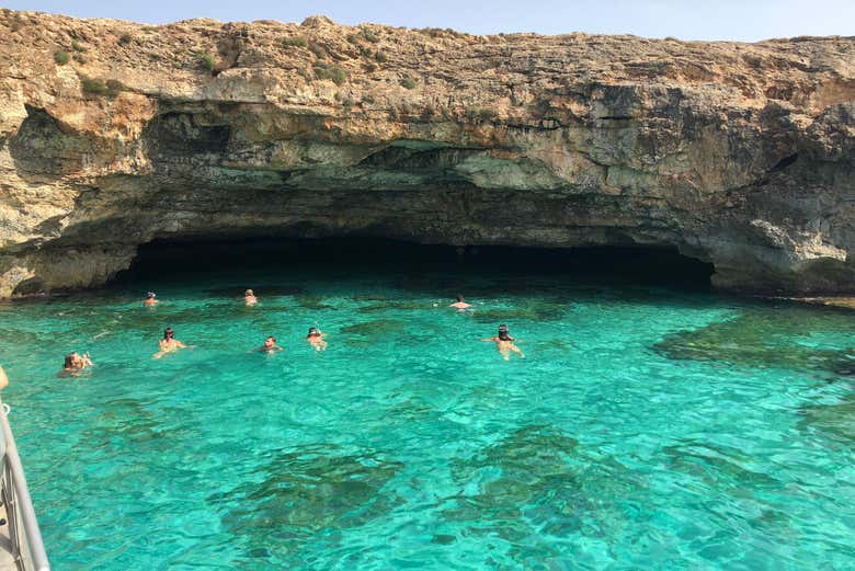 Baño en las aguas color esmeralda