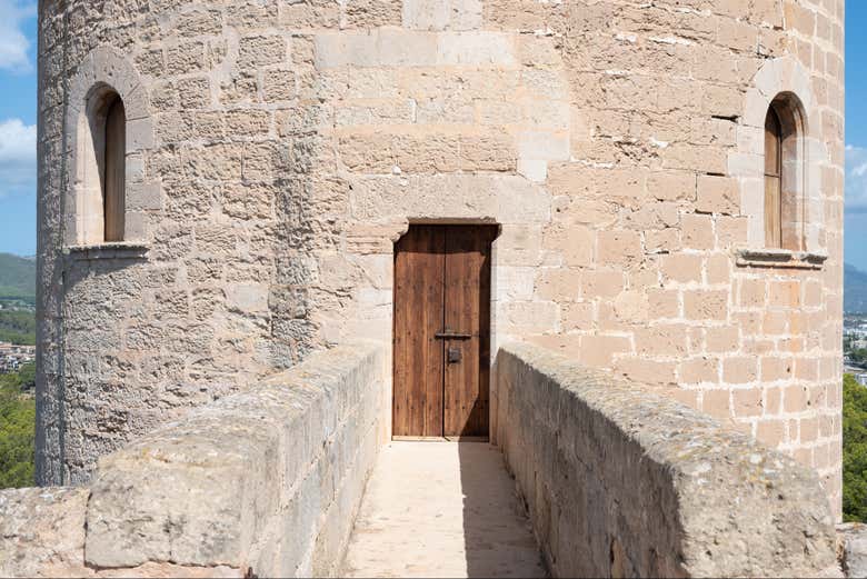 Wander the walkways and inner passages of the castle