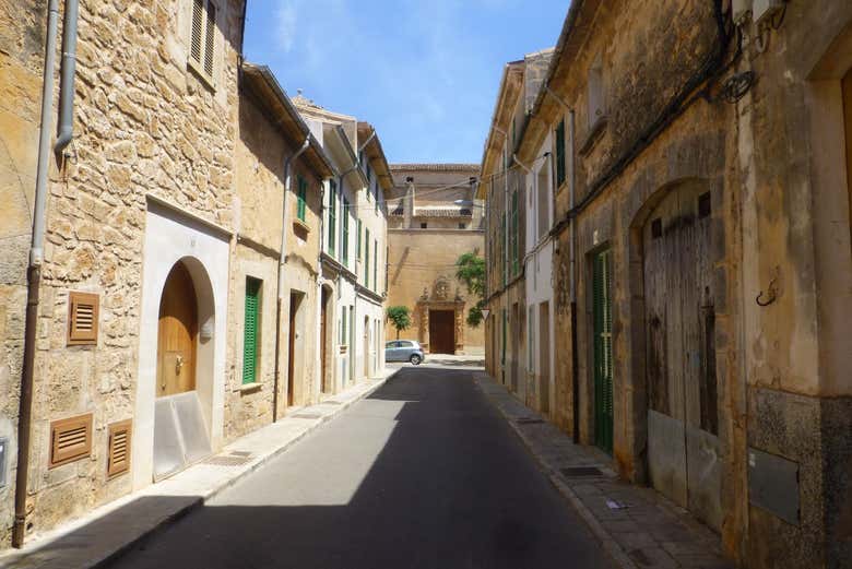 Una delle strade di Lluchmayor