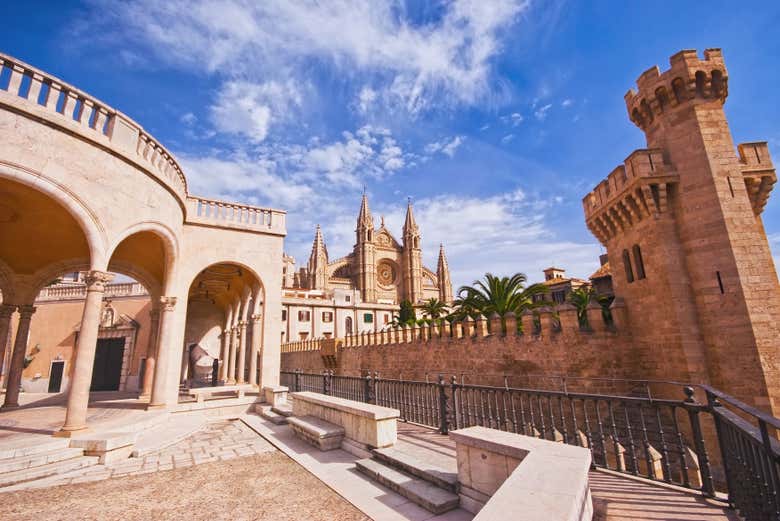 Cathédrale de Palma vue depuis l'Almudaina