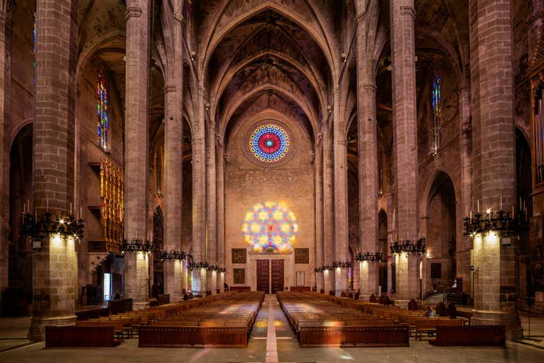 ¡Bienvenidos a la catedral de la luz!