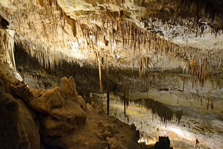Interior das Cuevas del Drach