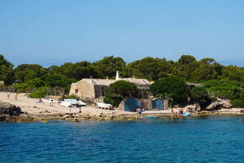 Llegando a la isla de Cabrera