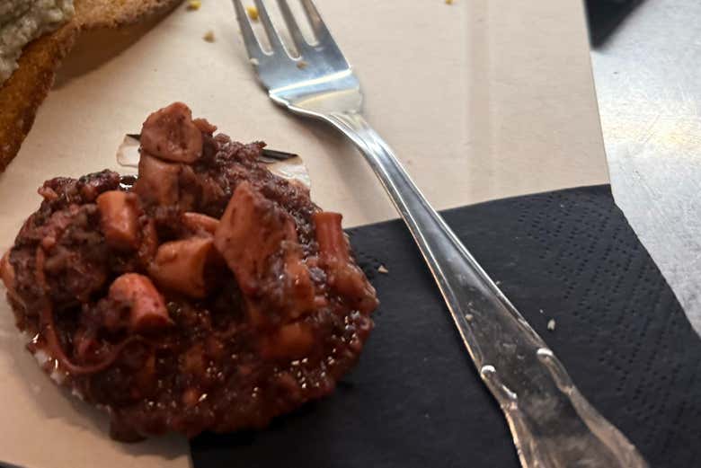 Plato de pulpo elaborado a la mallorquina