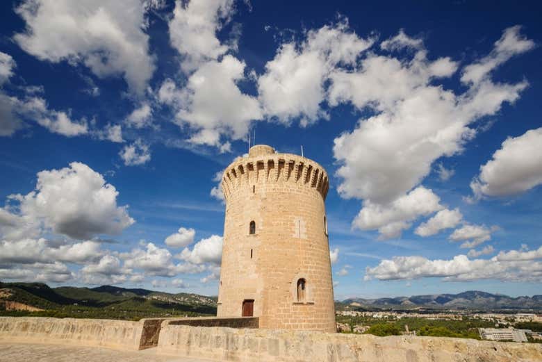 La torre Mayor del castillo de Bellver