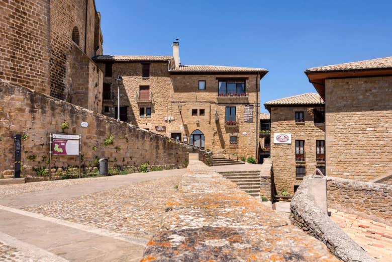 Plaza de Ujué, en Navarra