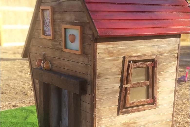 Une des petites maisons au cours de l'itinéraire