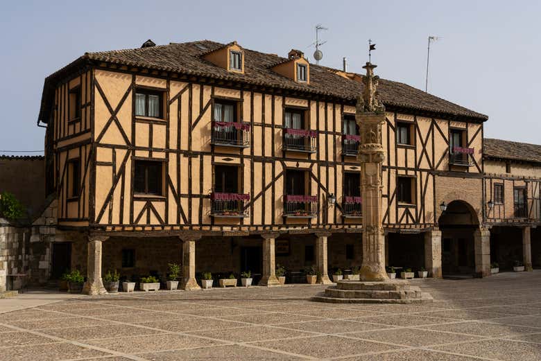 Arquitetura da Plaza Mayor de Peñaranda de Duero
