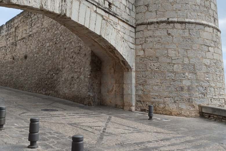 El Portal de San Pedro