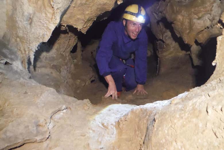 Espeleologia na gruta do Nozal