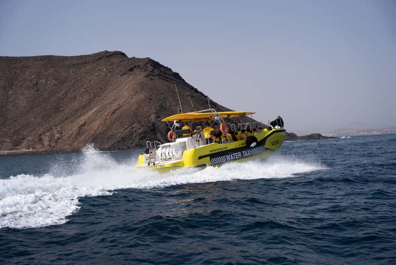 Lancha rápida a la isla de Lobos