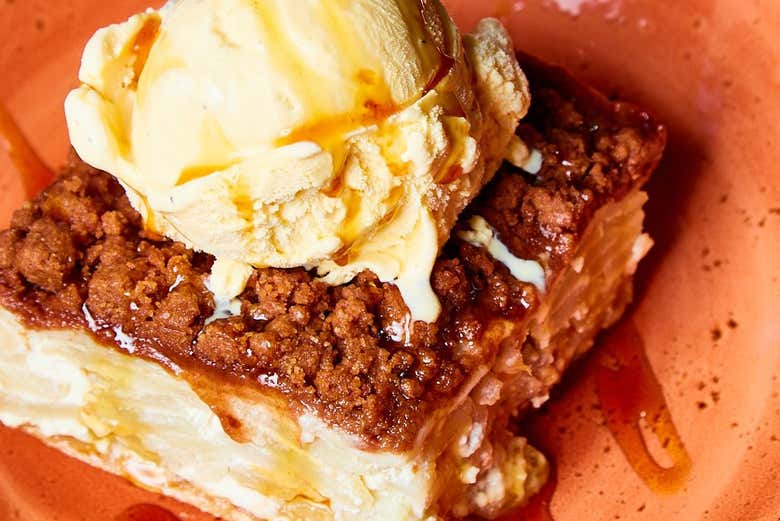 Un postre de manzana