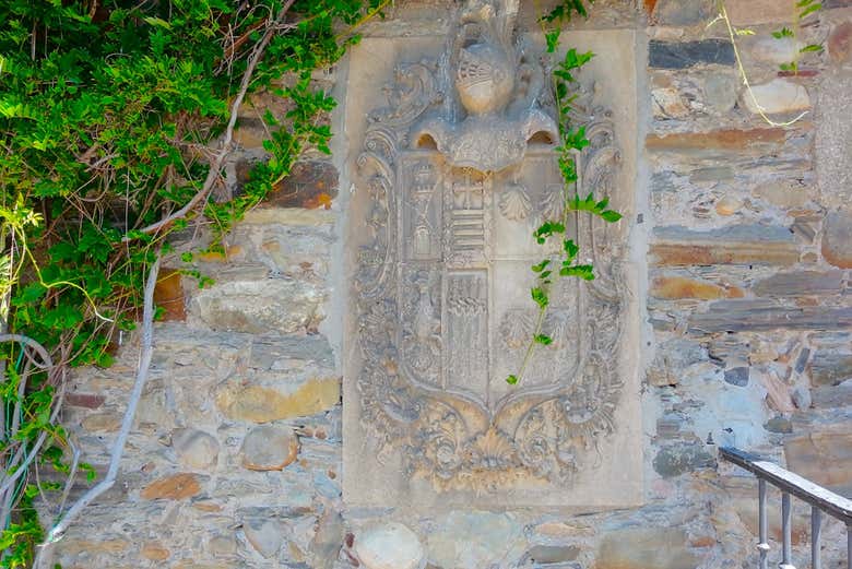De las Llanas House Coat of Arms