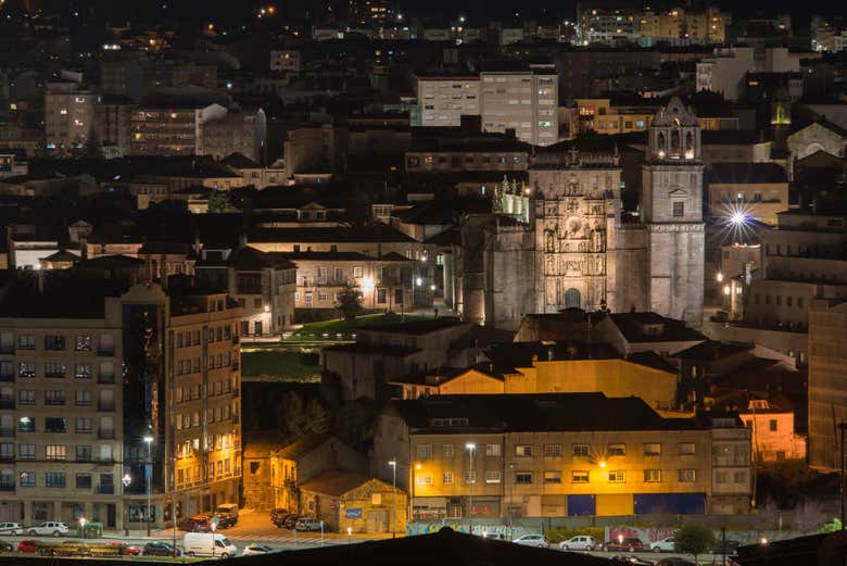 Pontevedra al anochecer