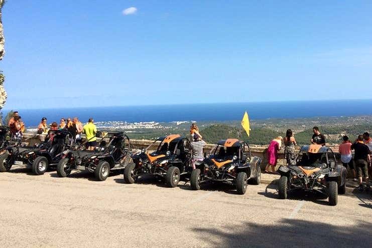 Contemplando las vistas de la costa oriental de Mallorca