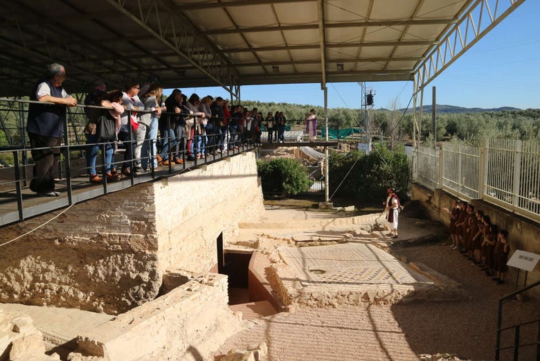 Visitando el yacimiento romano de Puente Genil