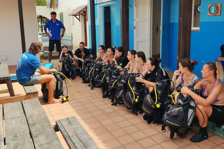 Briefing avant la plongée