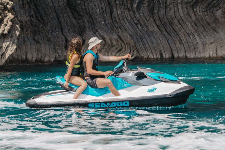 Alla scoperta di luoghi accessibili solo via mare