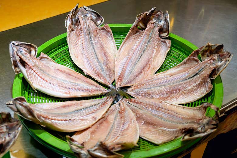 Branzino pronto per la salatura