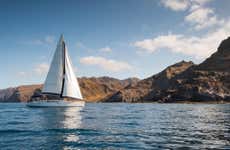 Alquiler de barco con patrón en Puerto de Mogán 