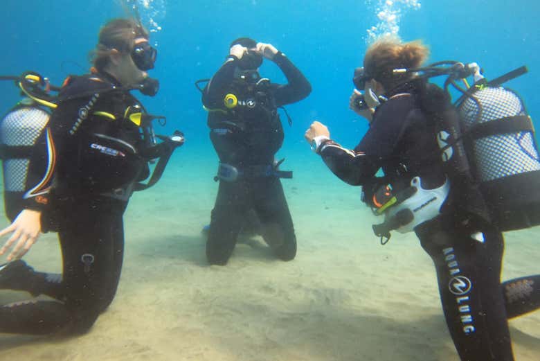 Doing diving exercises