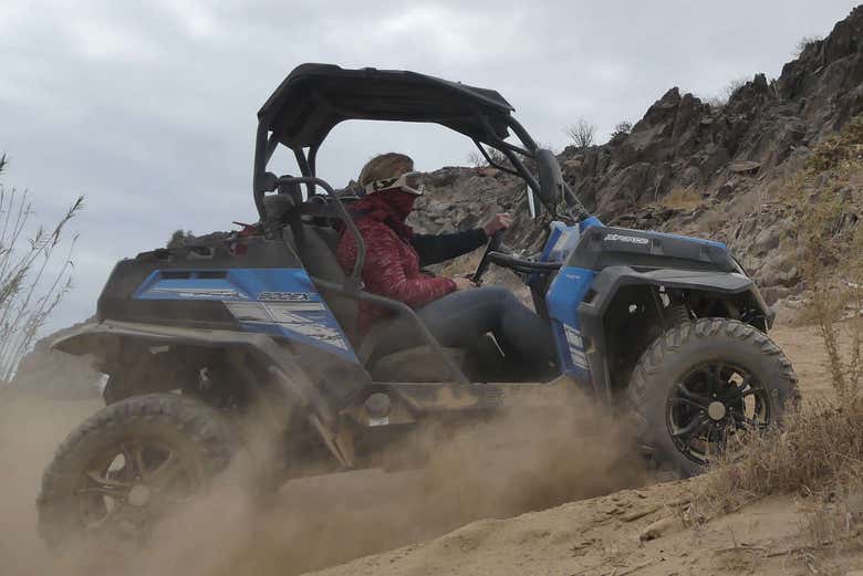 Un buggy por la montaña